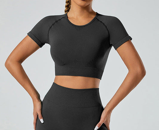 Serene Seamless half sleeve top for Women- Activewear for Gym, Yoga and Outdoor activities